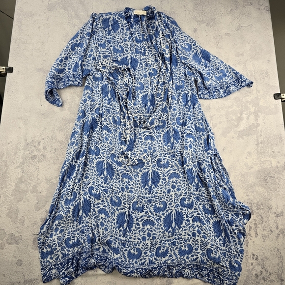 Natalie Martin Dresses & Skirts - Natalie Martin Blue and White Dolman Sleeve Sundress